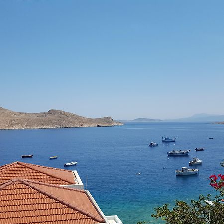 Atlantis Houses Chalki Town Extérieur photo