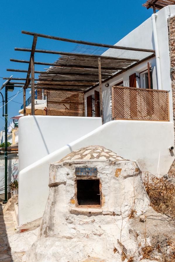 Atlantis Houses Chalki Town Extérieur photo
