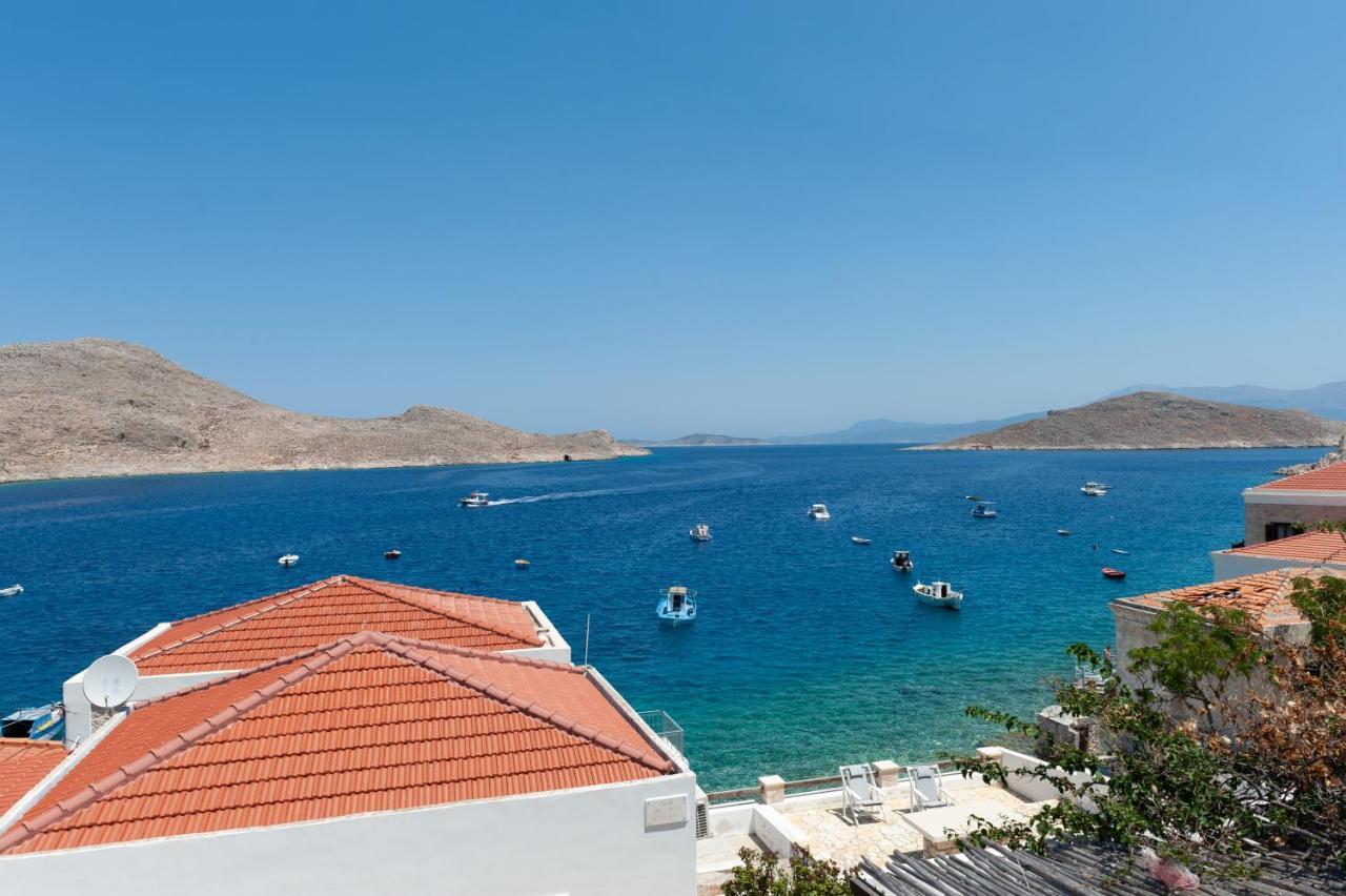 Atlantis Houses Chalki Town Extérieur photo