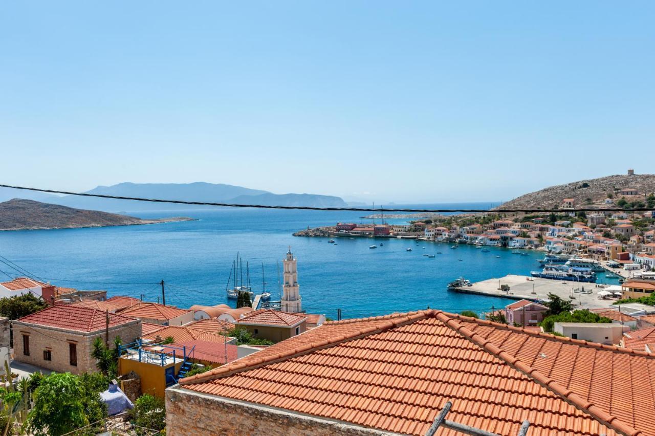 Atlantis Houses Chalki Town Extérieur photo