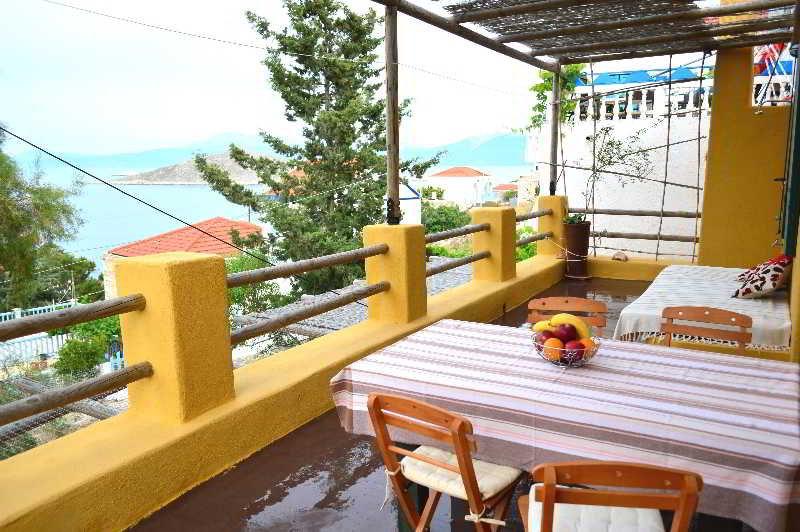 Atlantis Houses Chalki Town Extérieur photo
