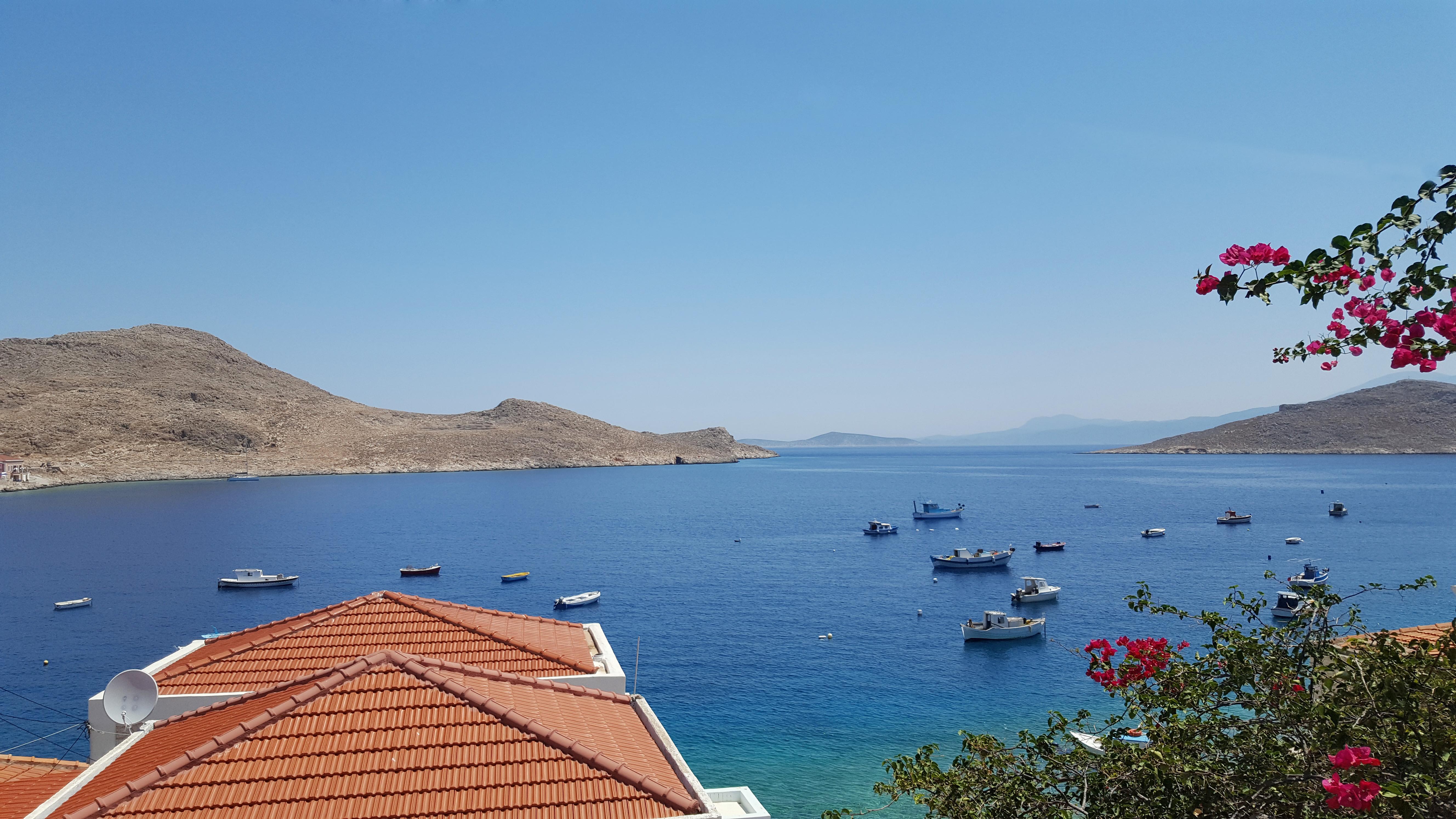 Atlantis Houses Chalki Town Extérieur photo