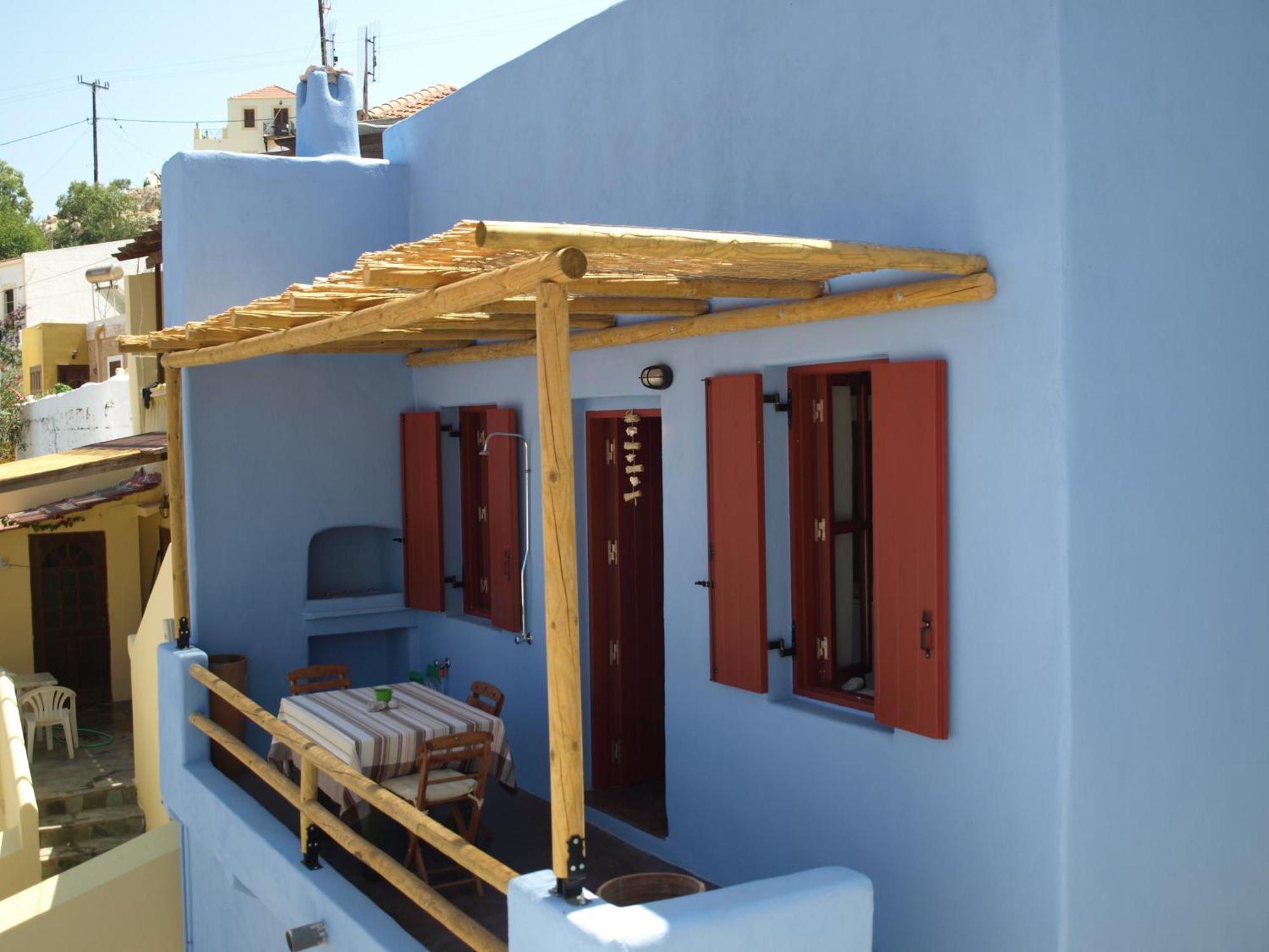 Atlantis Houses Chalki Town Extérieur photo